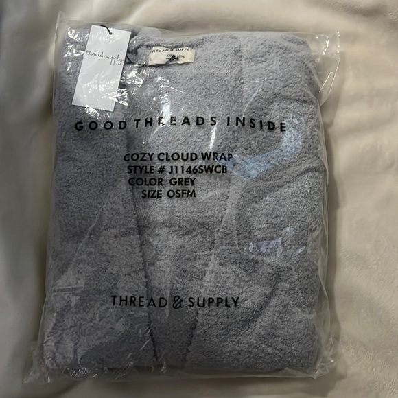 COPY - Thread & Supply Cozy Cloud Wrap Cardigan - Picture 2 of 2